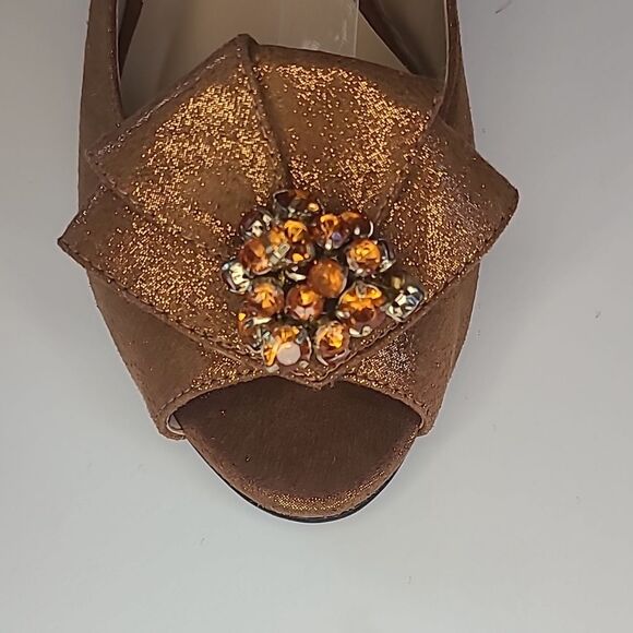 J. Renee Jadan Copper Bronze Satin Peep Toe  Kitten Heel Slingback  Size 7.5 N - Picture 13 of 14